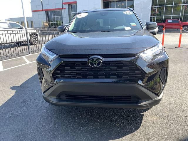 Certified 2025 Toyota RAV4 LE AWD/4WD image 3