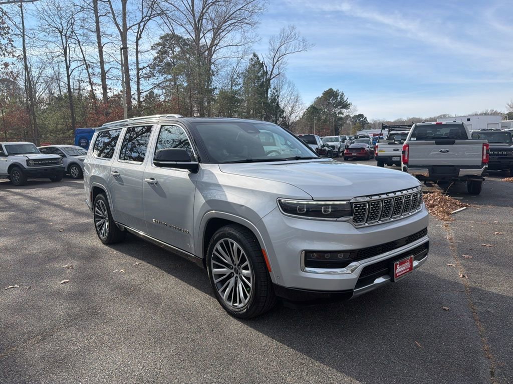 Used 2024 Jeep Grand Wagoneer L Series III image 7