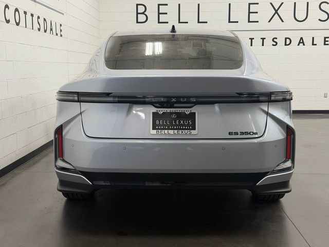 New 2026 Lexus ES 350e FWD image 5