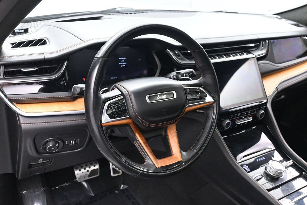Used 2022 Jeep Grand Cherokee Summit AWD/4WD image 27