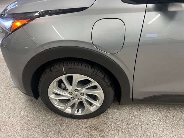 New 2027 Chevrolet Bolt LT w/ Comfort Package FWD image 10