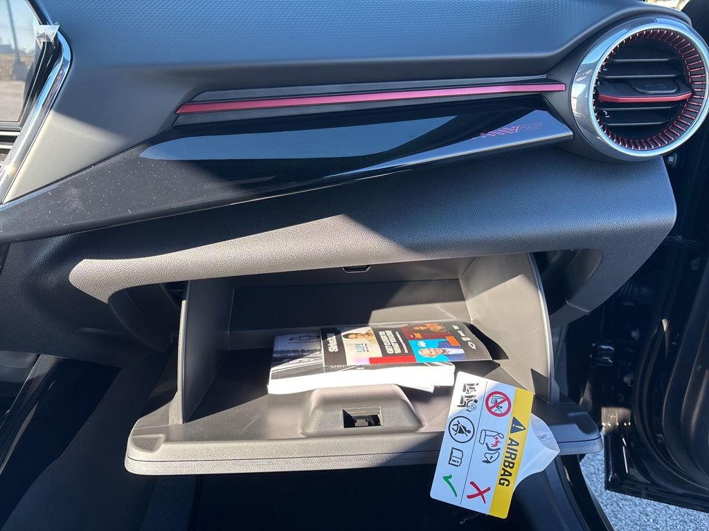 New 2026 Chevrolet Trax RS w/ Sunroof Package image 29