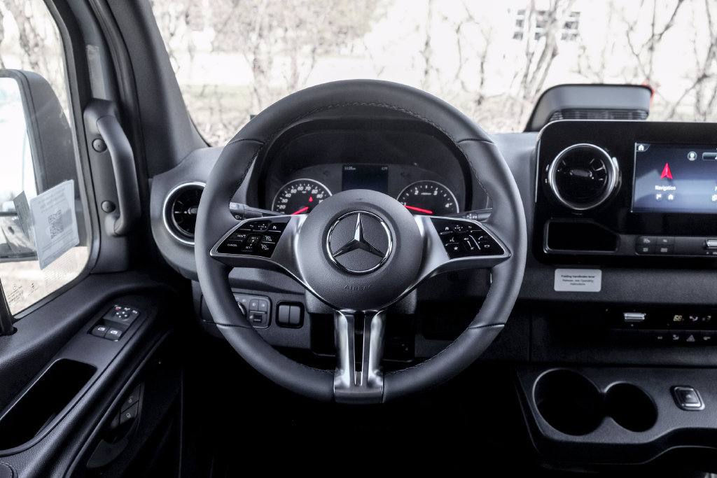 New 2026 Mercedes-Benz Sprinter 2500 image 18