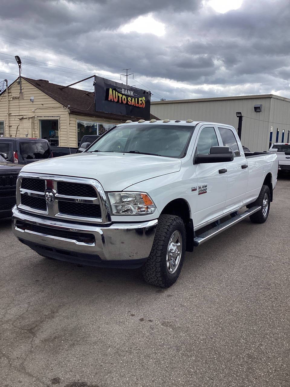 Used 2017 RAM 2500 Tradesman w/ Chrome Appearance Group AWD/4WD image 37
