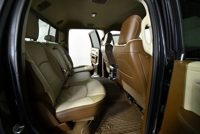 Used 2020 RAM 3500 Laramie image 23