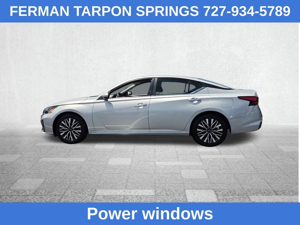 Used 2024 Nissan Altima 2.5 SV w/ SV Premium Package FWD image 8