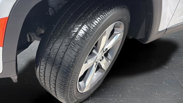 Used 2022 Jeep Grand Cherokee L Limited image 37