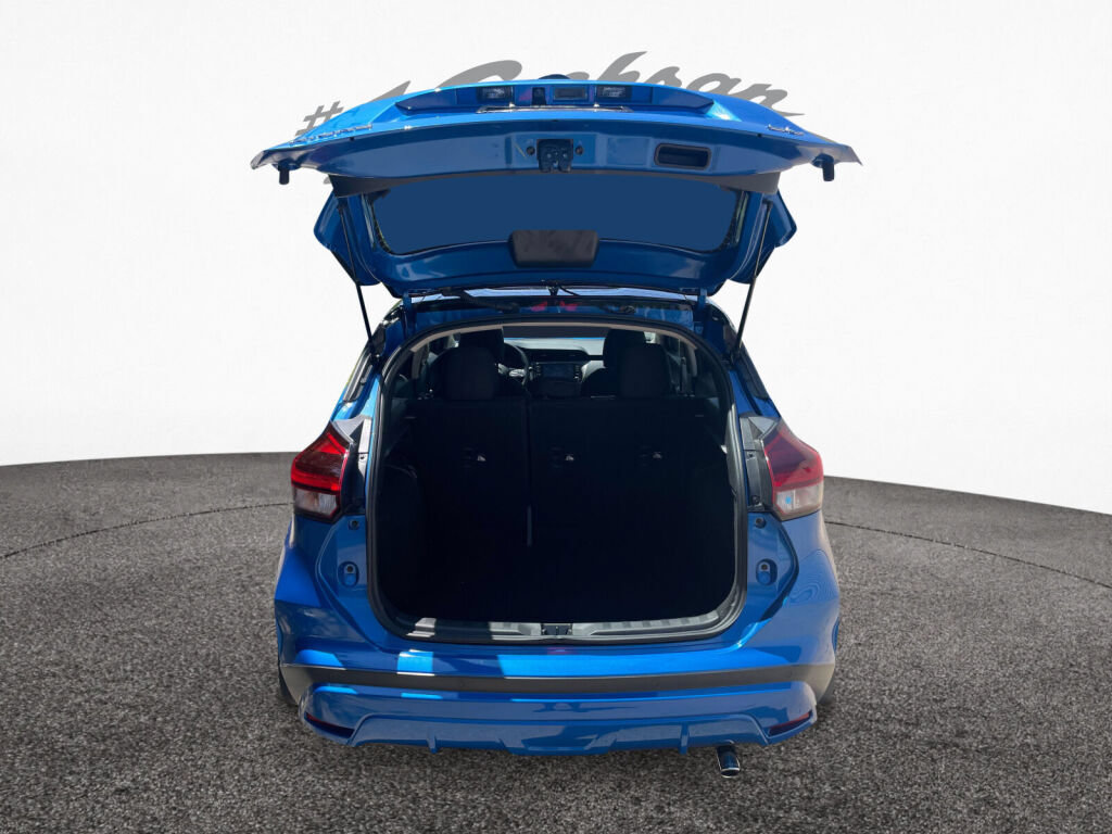 Used 2024 Nissan Kicks SV w/ Exterior Package FWD image 18