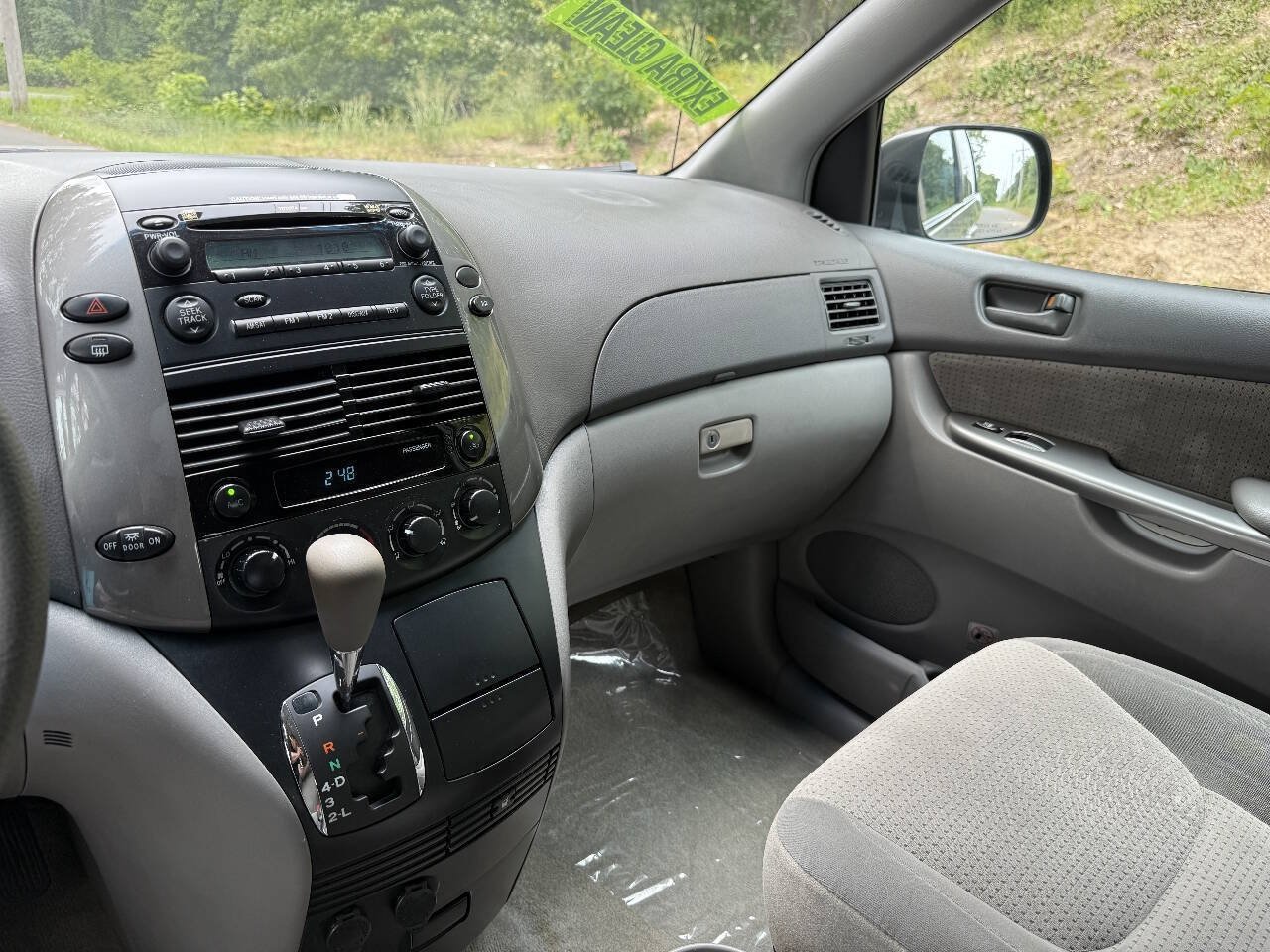 Used 2010 Toyota Sienna LE FWD image 11