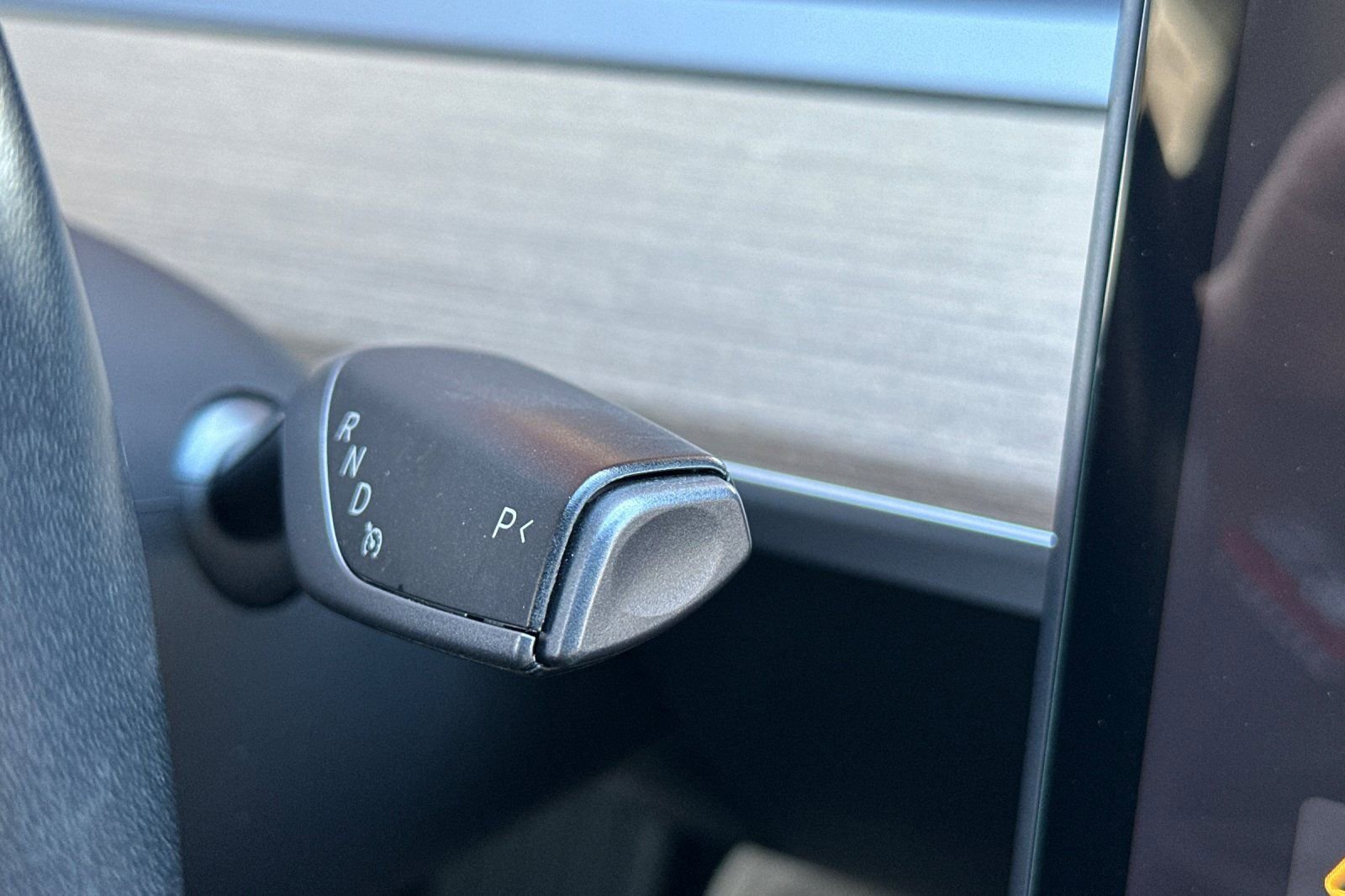 Used 2018 Tesla Model 3 Long Range image 32