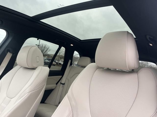 Used 2022 BMW X5 sDrive40i w/ Premium Package image 36