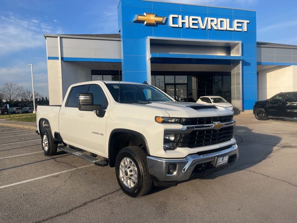 Certified 2025 Chevrolet Silverado 2500 LT w/ Convenience Package image 1