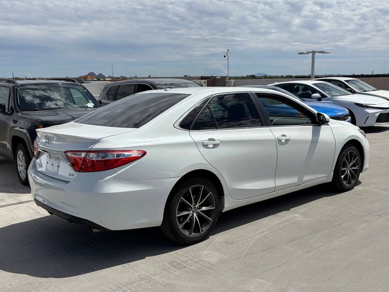 Used 2015 Toyota Camry XSE FWD image 2