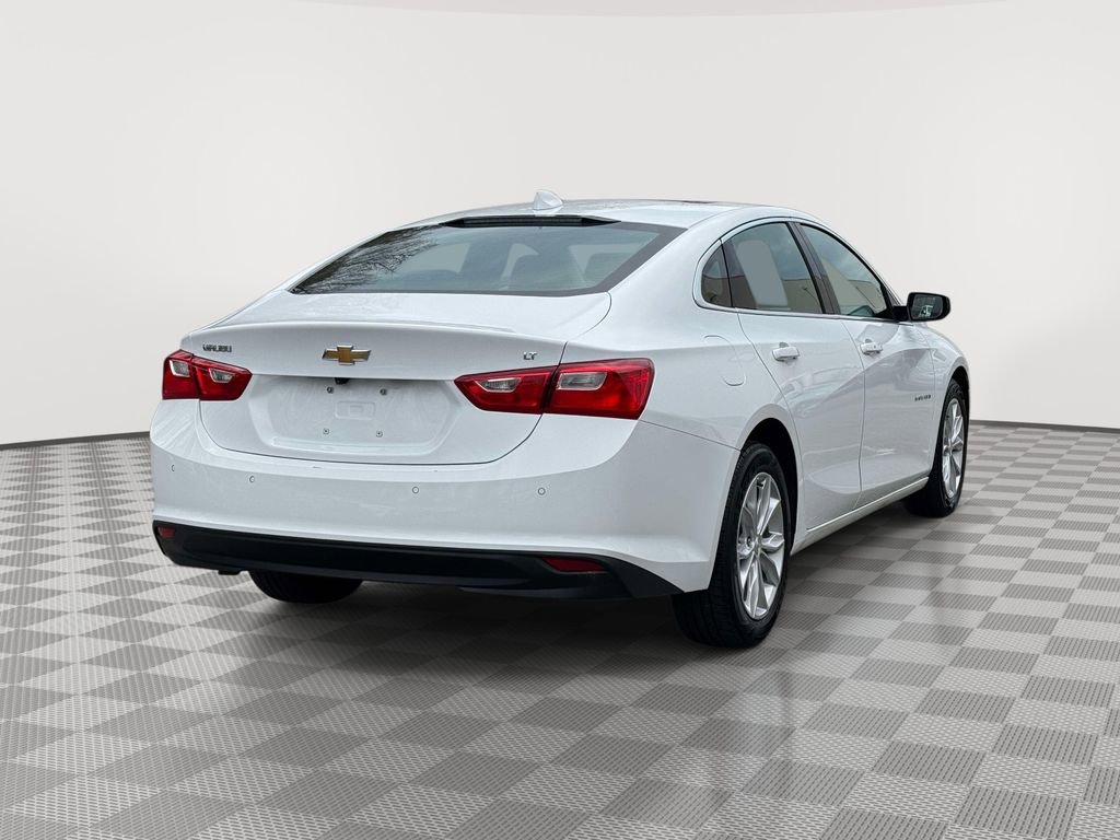 Used 2024 Chevrolet Malibu LT FWD image 3