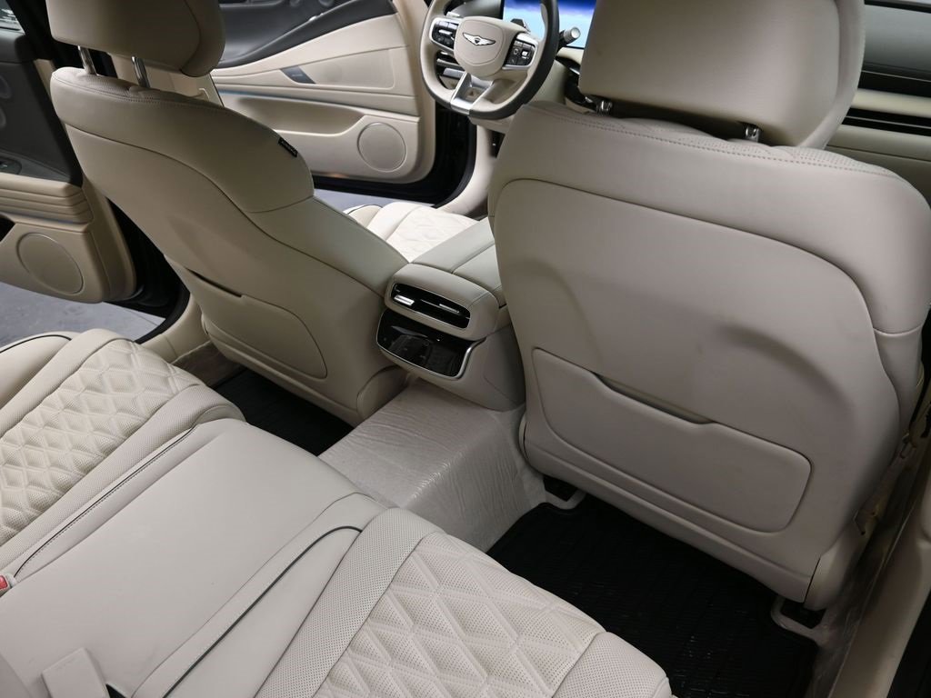 Used 2025 Genesis G80 3.5T Sport Prestige image 15