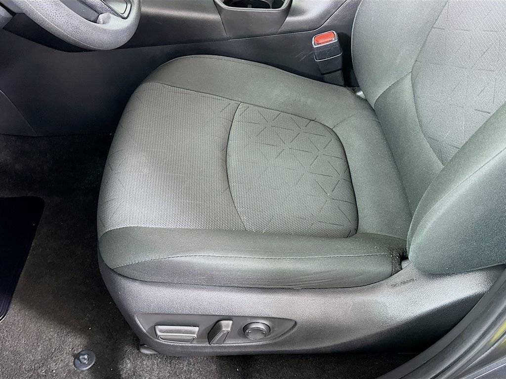 Used 2024 Toyota RAV4 XLE image 20