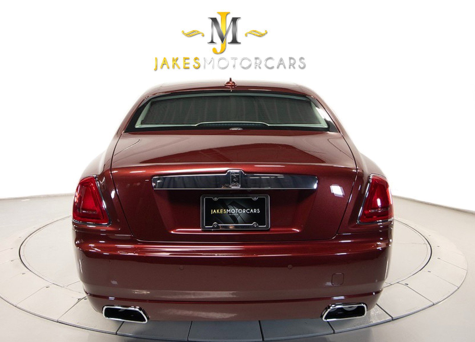 Used 2015 Rolls-Royce Ghost Extended Wheelbase image 13
