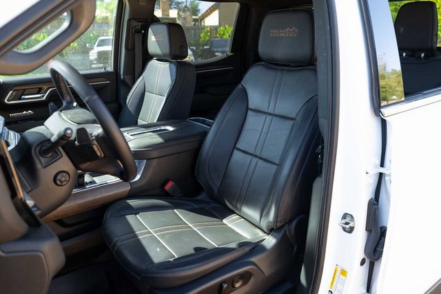 Used 2022 Chevrolet Silverado 1500 High Country w/ High Country Premium Package image 12