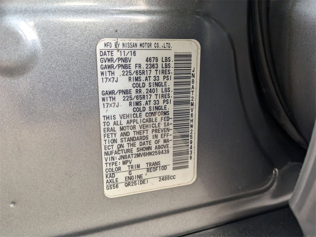 Used 2017 Nissan Rogue S image 23