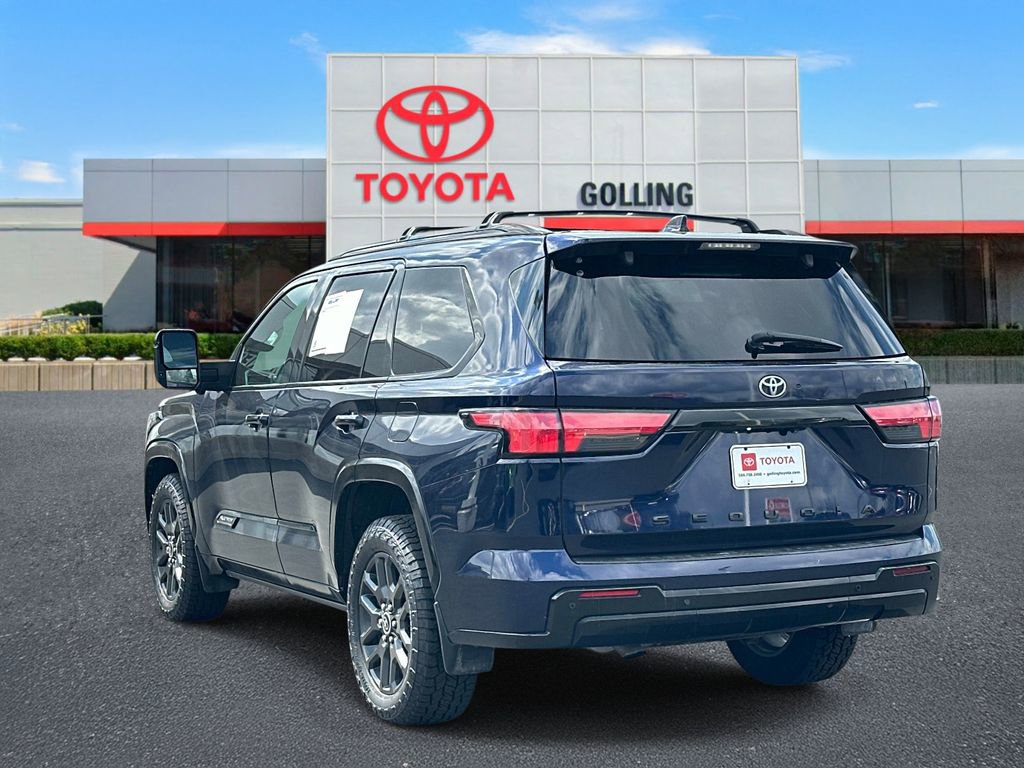Used 2023 Toyota Sequoia Platinum AWD/4WD image 4