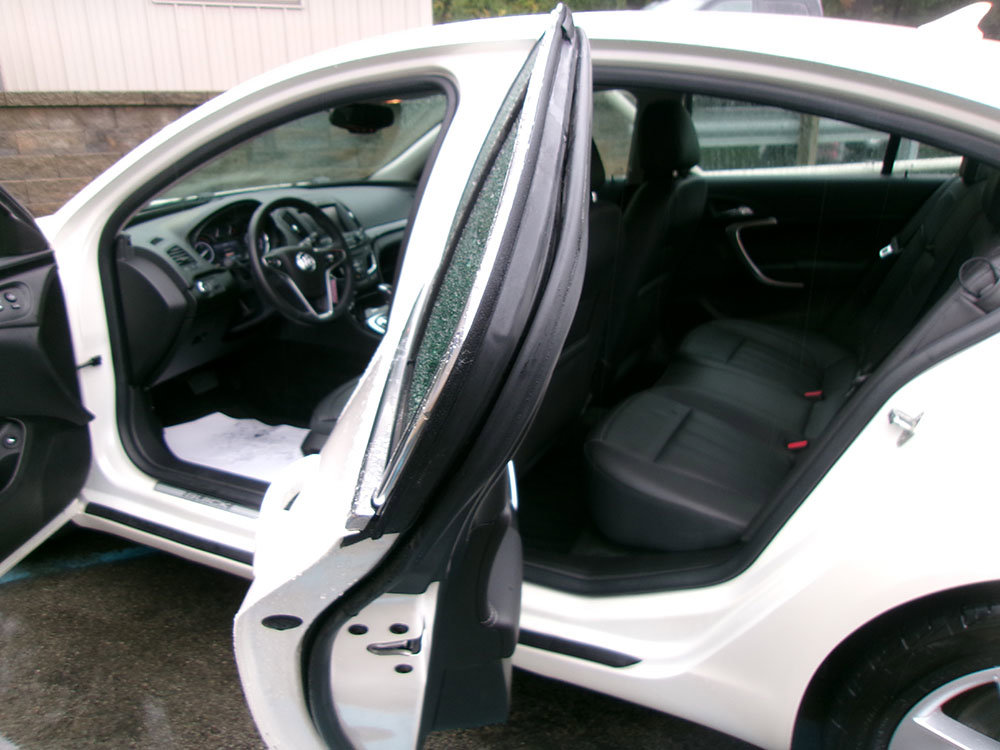 Used 2014 Buick Regal image 13