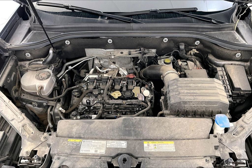 Used 2024 Volkswagen Atlas Cross Sport SEL Premium R-Line image 13