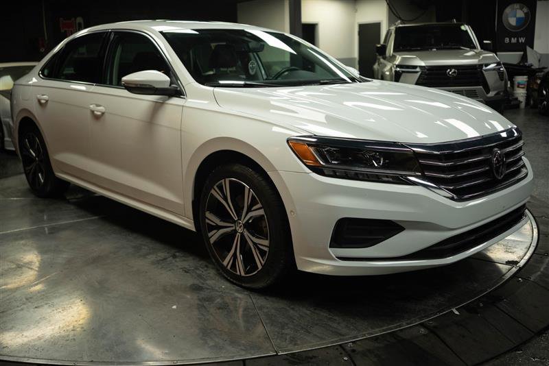 Used 2020 Volkswagen Passat 2.0T SEL image 5