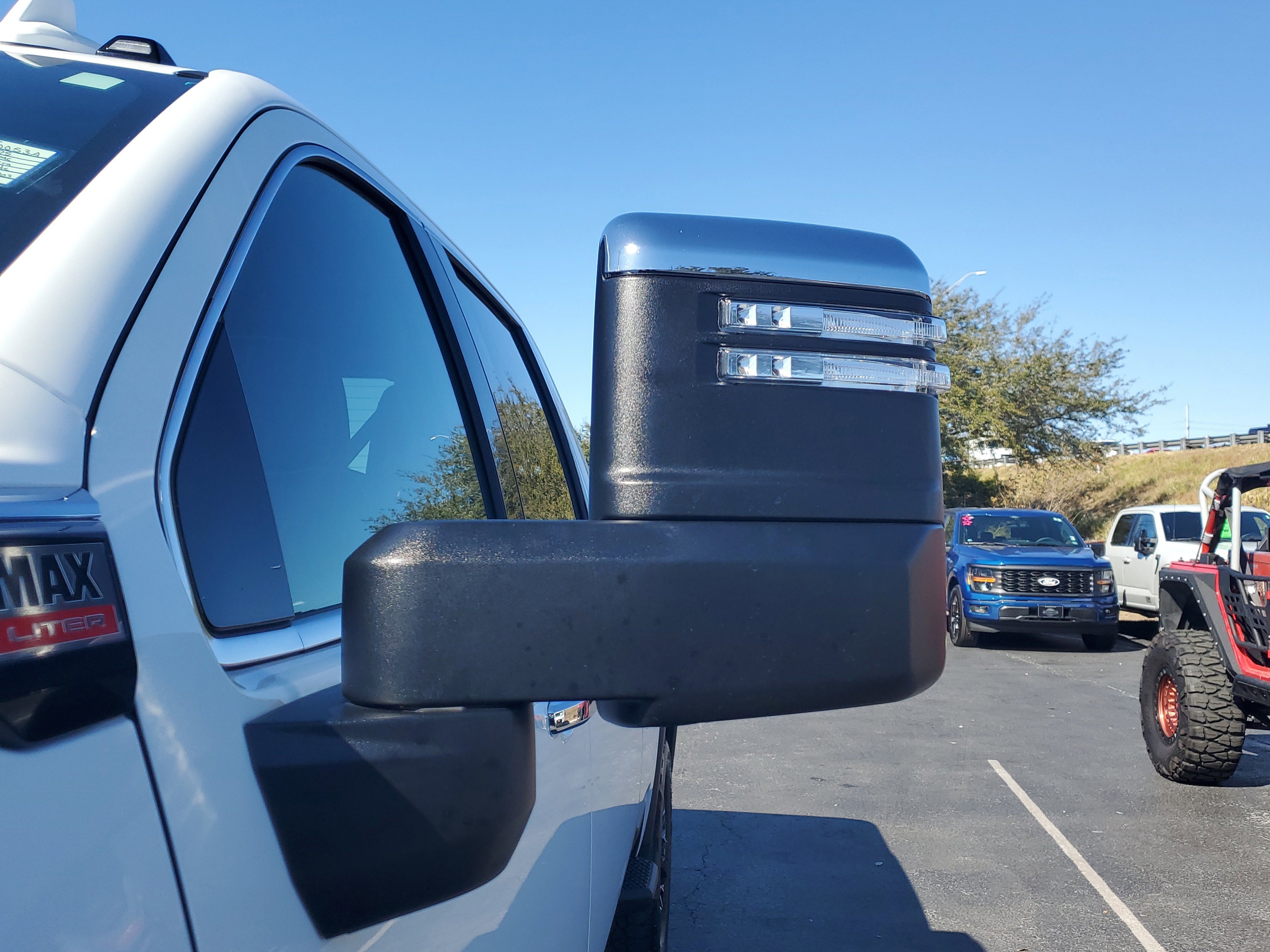 Used 2025 GMC Sierra 2500 Denali w/ Denali Reserve Package image 4