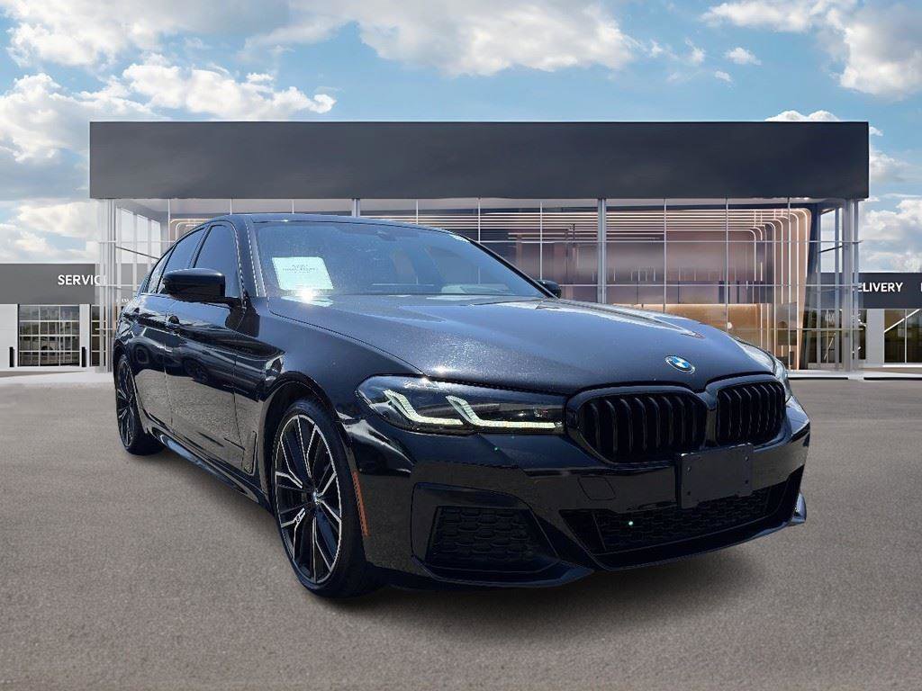 Used 2022 BMW 530i 530i w/ Executive Package image 3