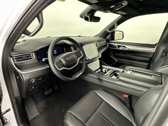 New 2026 Jeep Grand Wagoneer L Limited AWD/4WD image 23