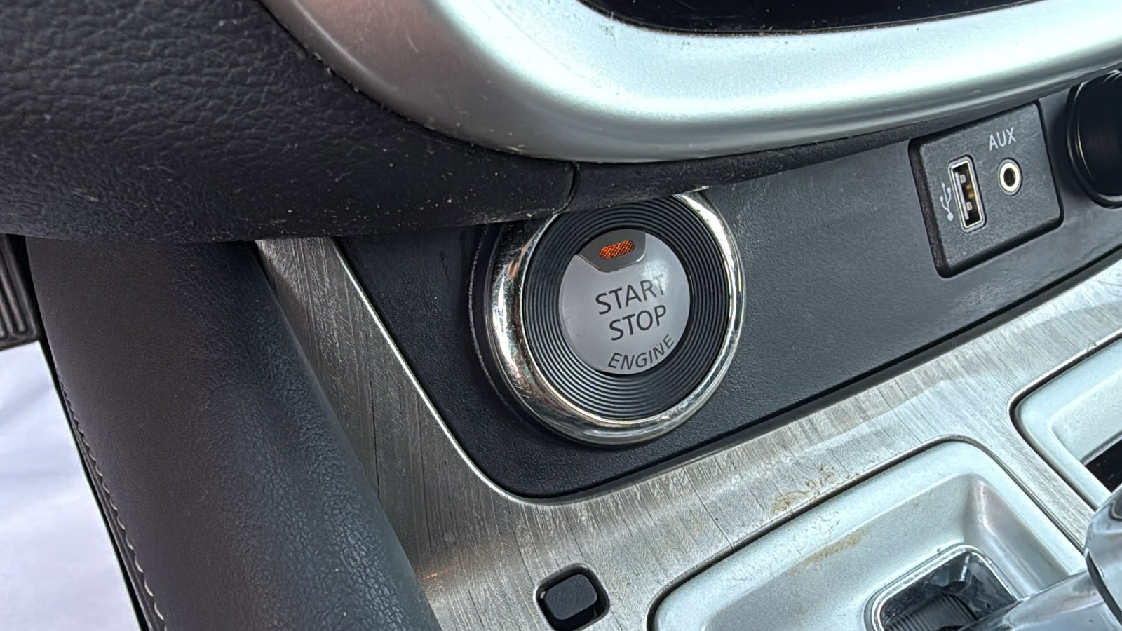 Used 2018 Nissan Murano SV image 12