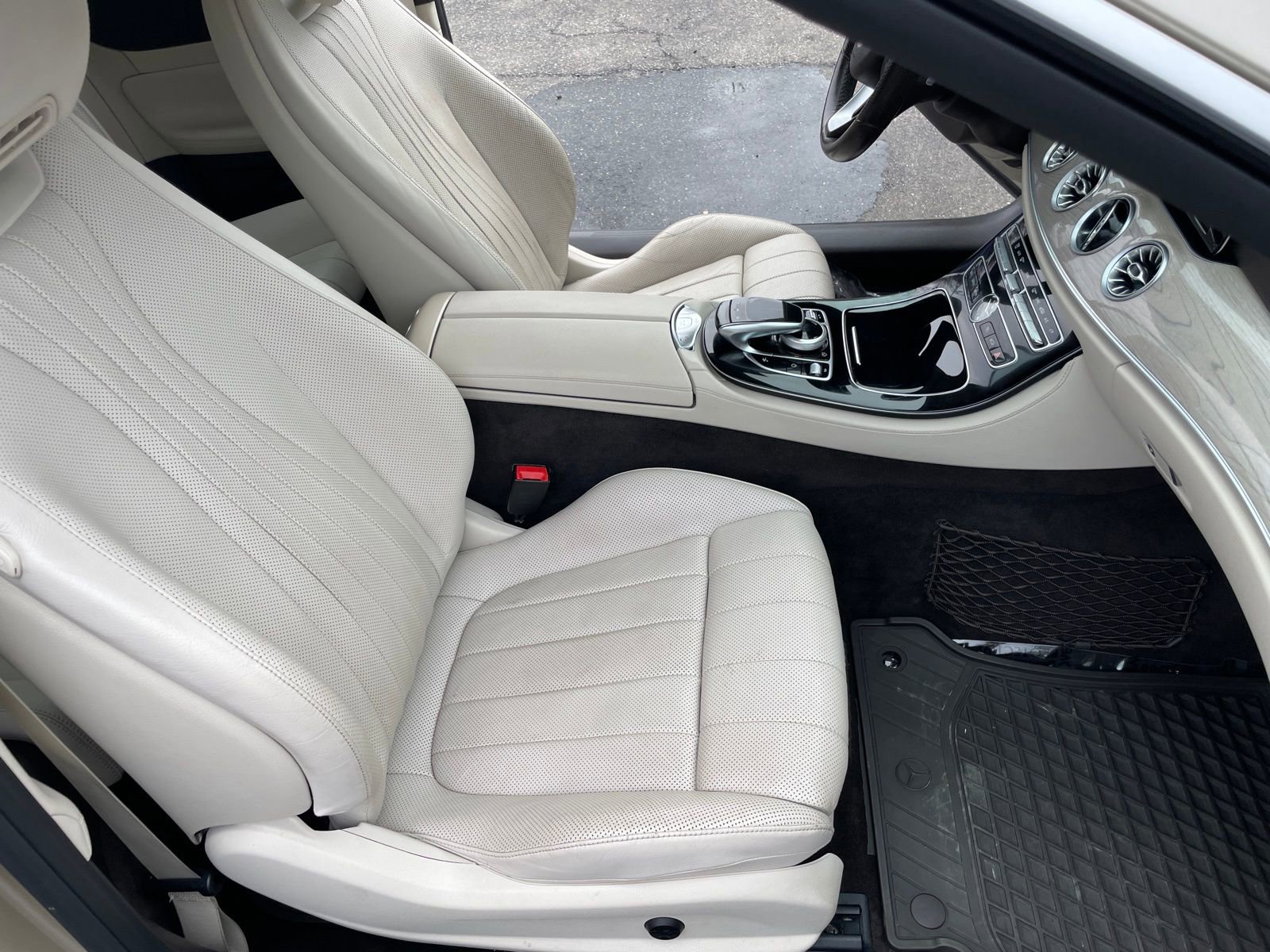 Used 2018 Mercedes-Benz E 400 4MATIC Cabriolet image 16