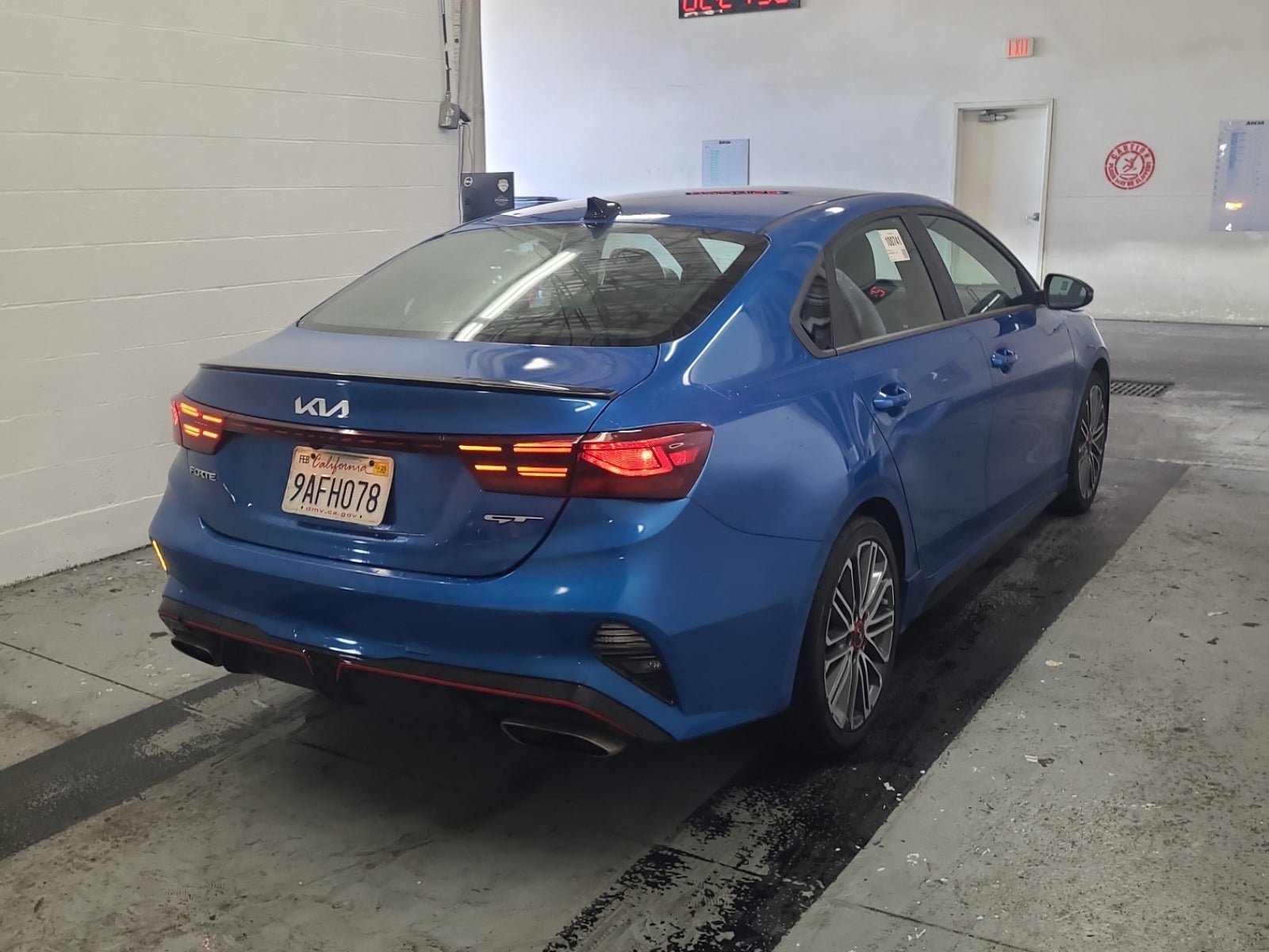 Used 2022 Kia Forte GT w/ GT Technology Package image 6