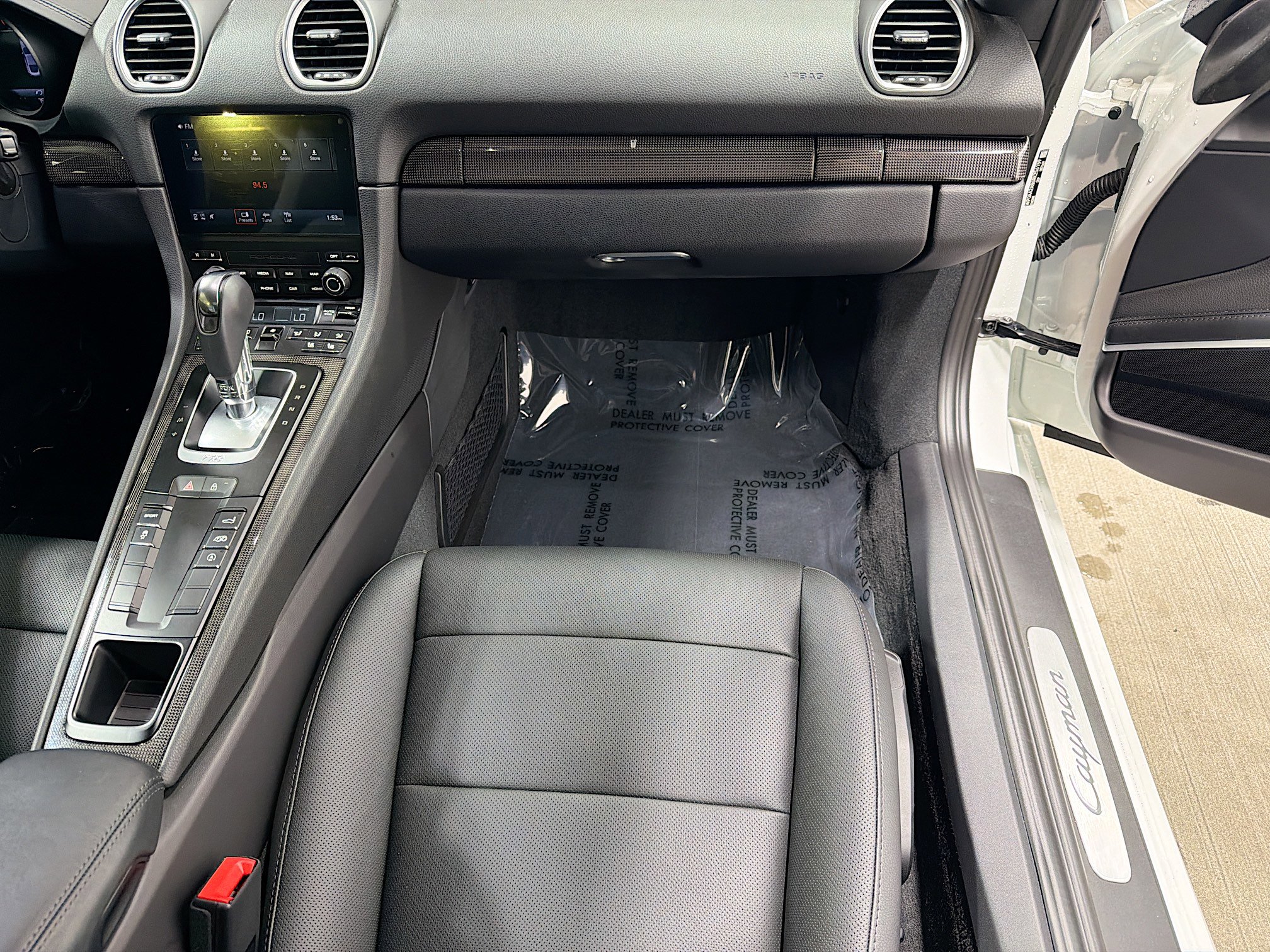 Used 2024 Porsche 718 Cayman image 17