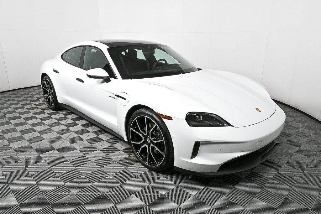 Certified 2025 Porsche Taycan image 26