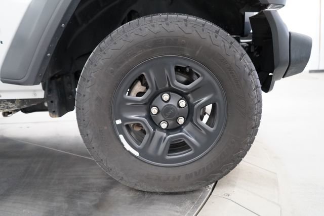Used 2024 Jeep Wrangler Sport image 67
