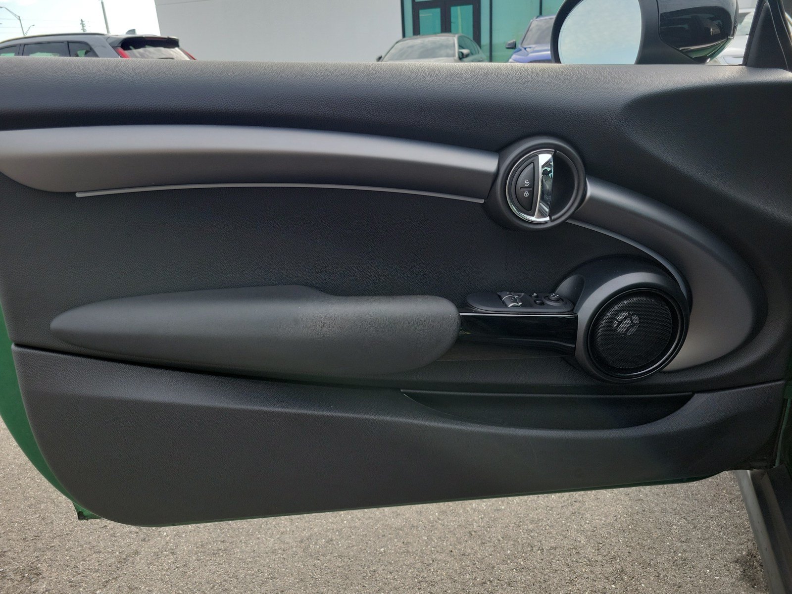 Used 2024 MINI Cooper SE FWD image 13
