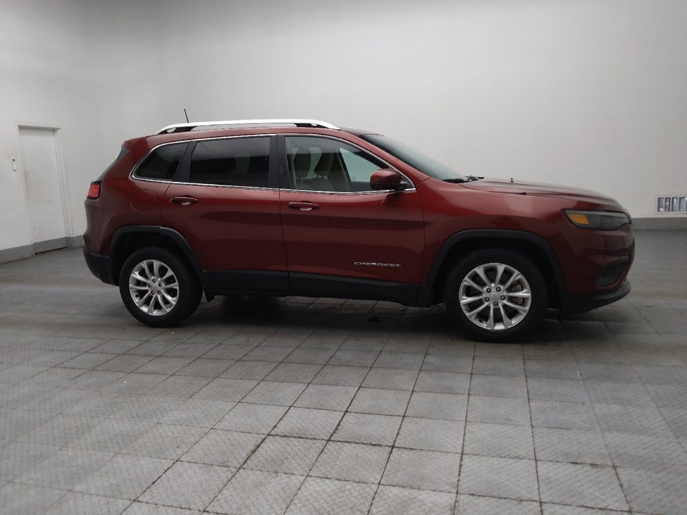 Used 2019 Jeep Cherokee Latitude w/ Popular Appearance Group FWD image 11