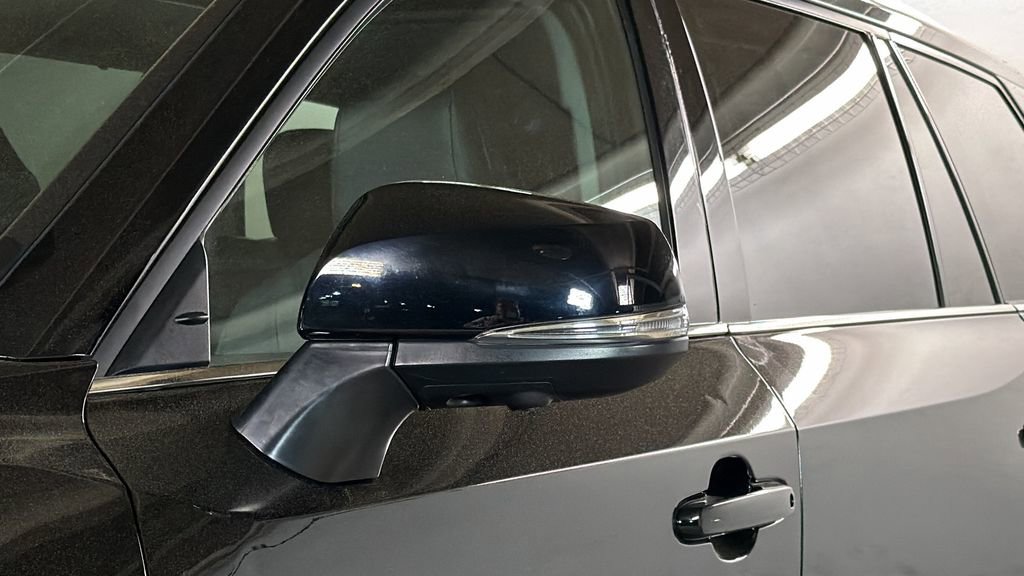 Used 2024 Toyota Grand Highlander AWD Hybrid image 5