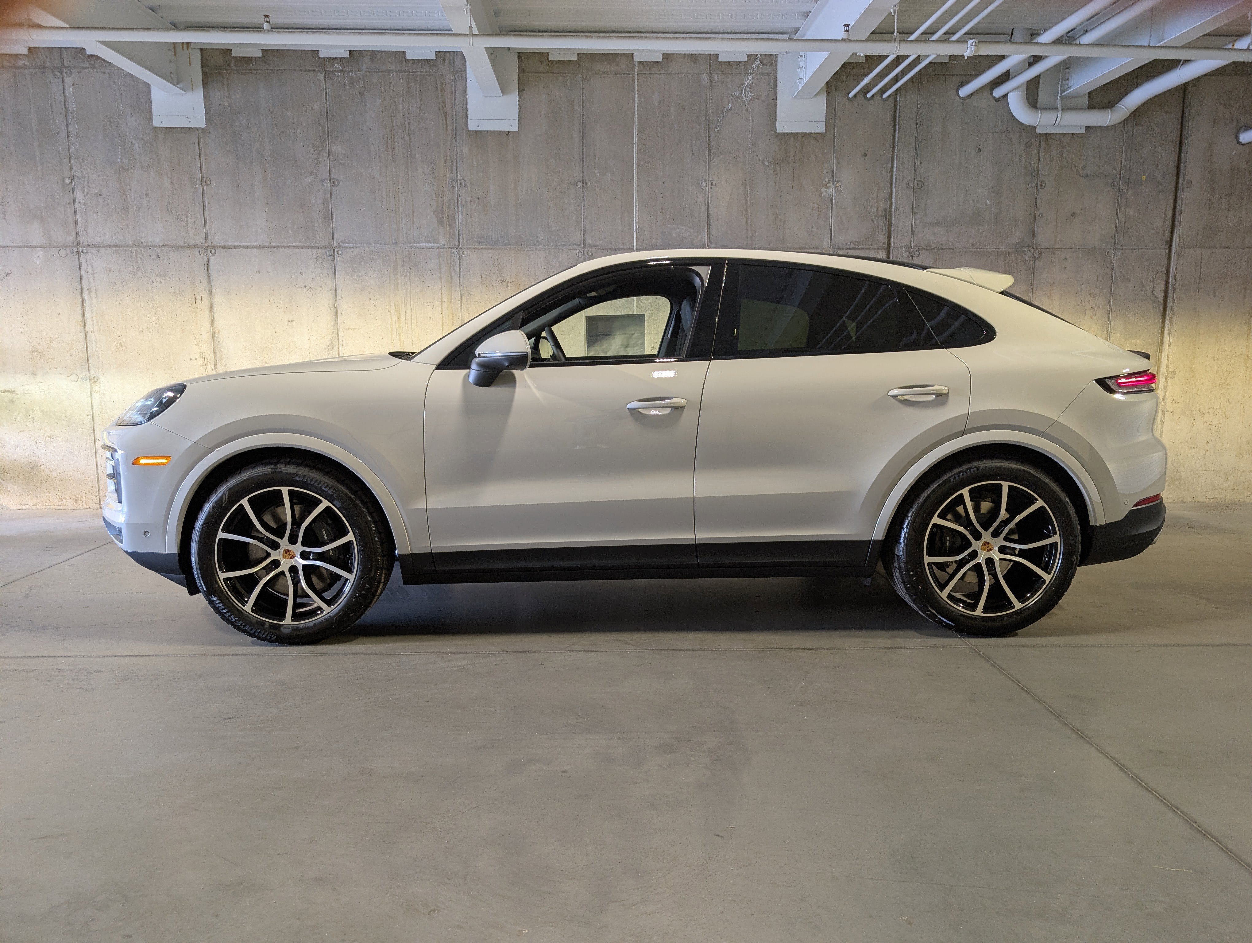 New 2026 Porsche Cayenne Coupe image 2