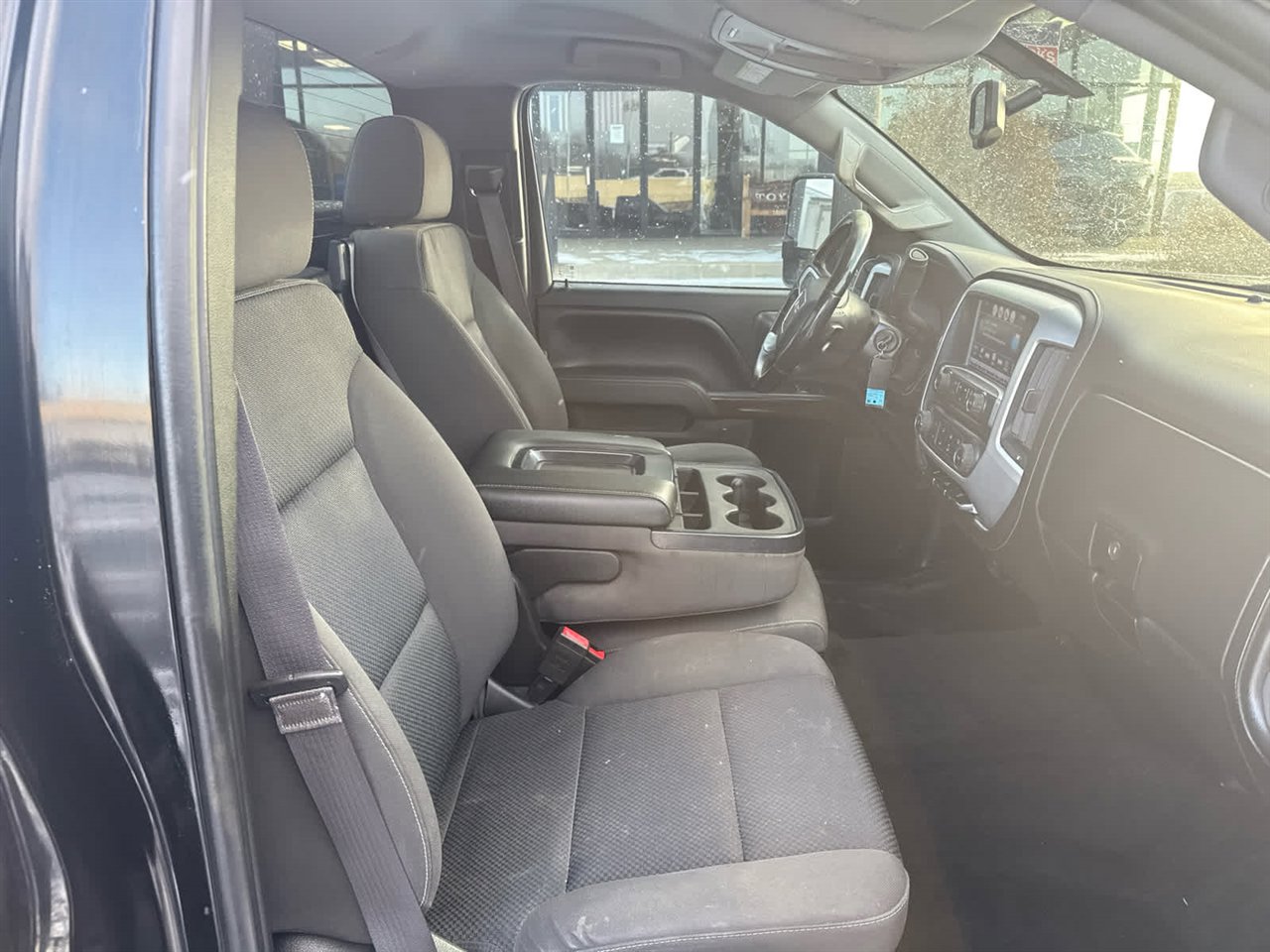 Used 2017 GMC Sierra 3500 SLE w/ SLE Preferred Package image 18