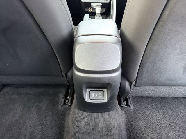 Used 2024 Hyundai Elantra SEL image 21