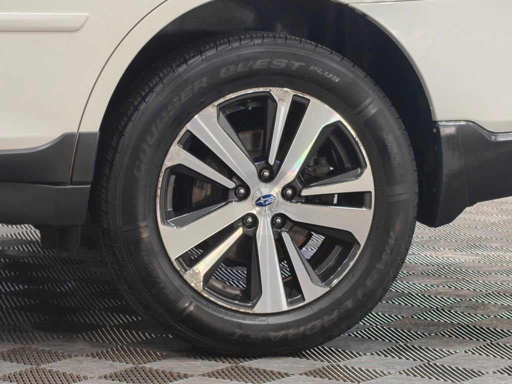 Used 2018 Subaru Outback 2.5i Limited image 50