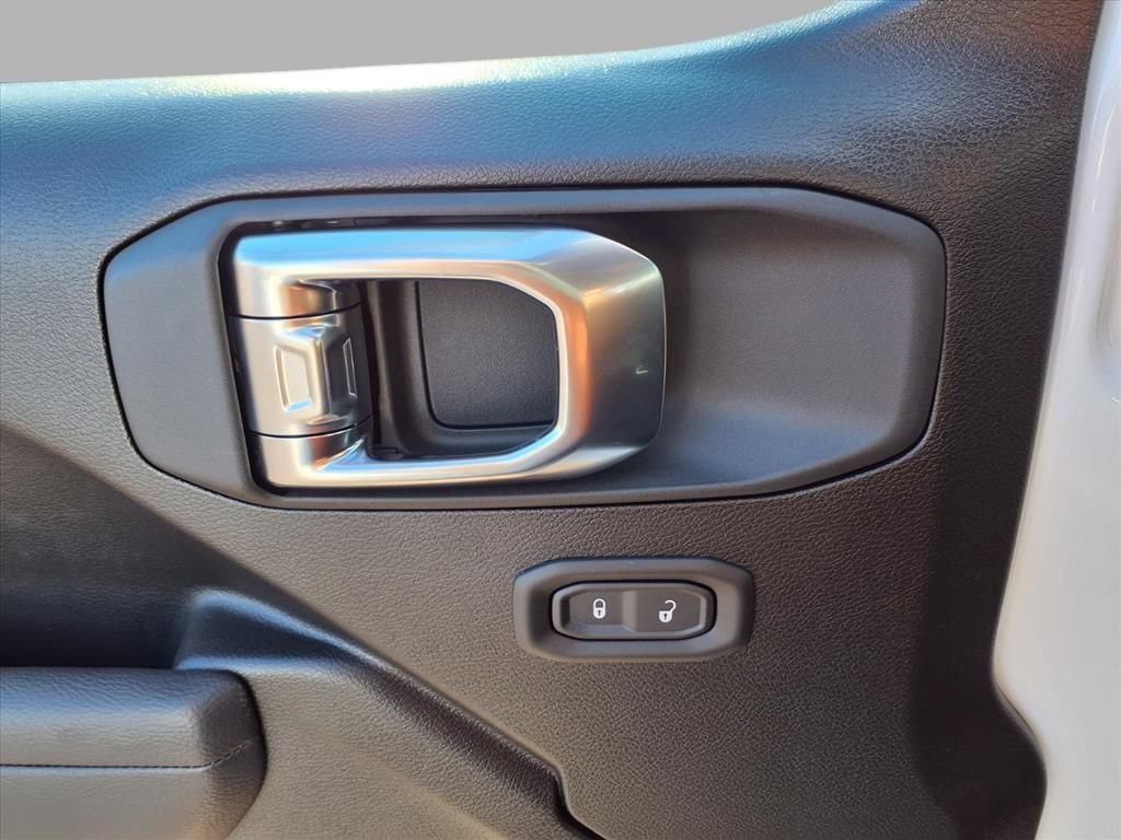New 2026 Jeep Gladiator Sport AWD/4WD image 16