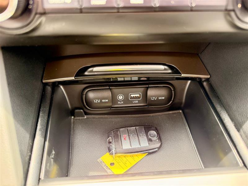 Used 2017 Kia Optima EX FWD image 18