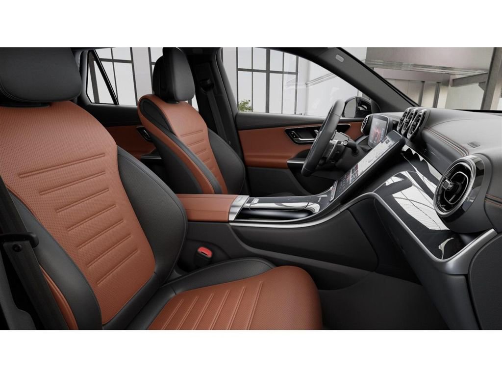 New 2026 Mercedes-Benz GLC 43 AMG 4MATIC image 4