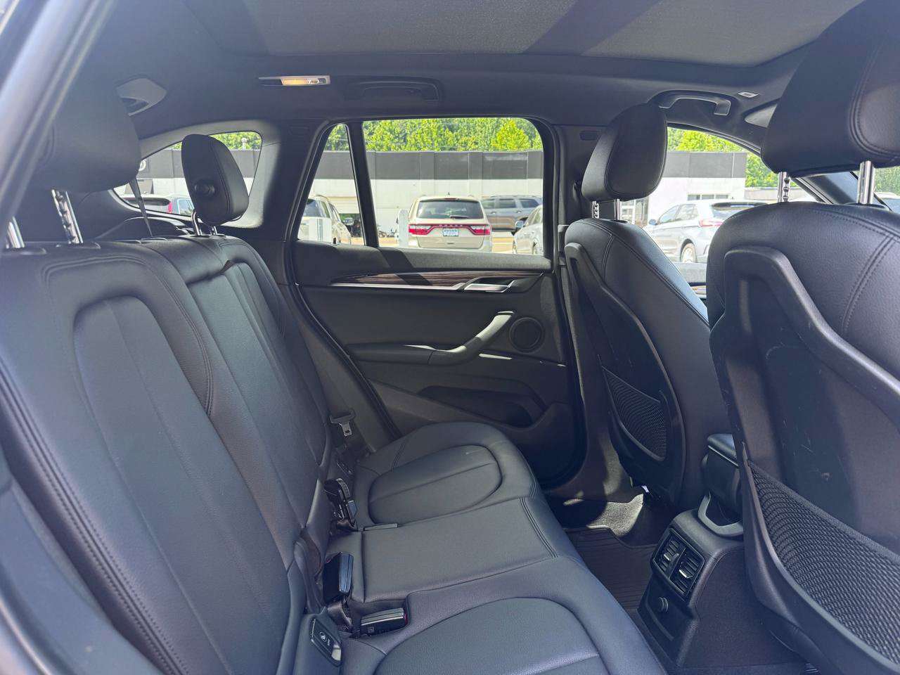 Used 2016 BMW X1 xDrive28i AWD/4WD image 11