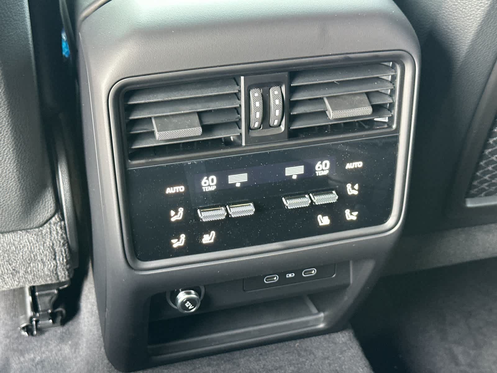 New 2026 Porsche Cayenne GTS AWD/4WD image 14