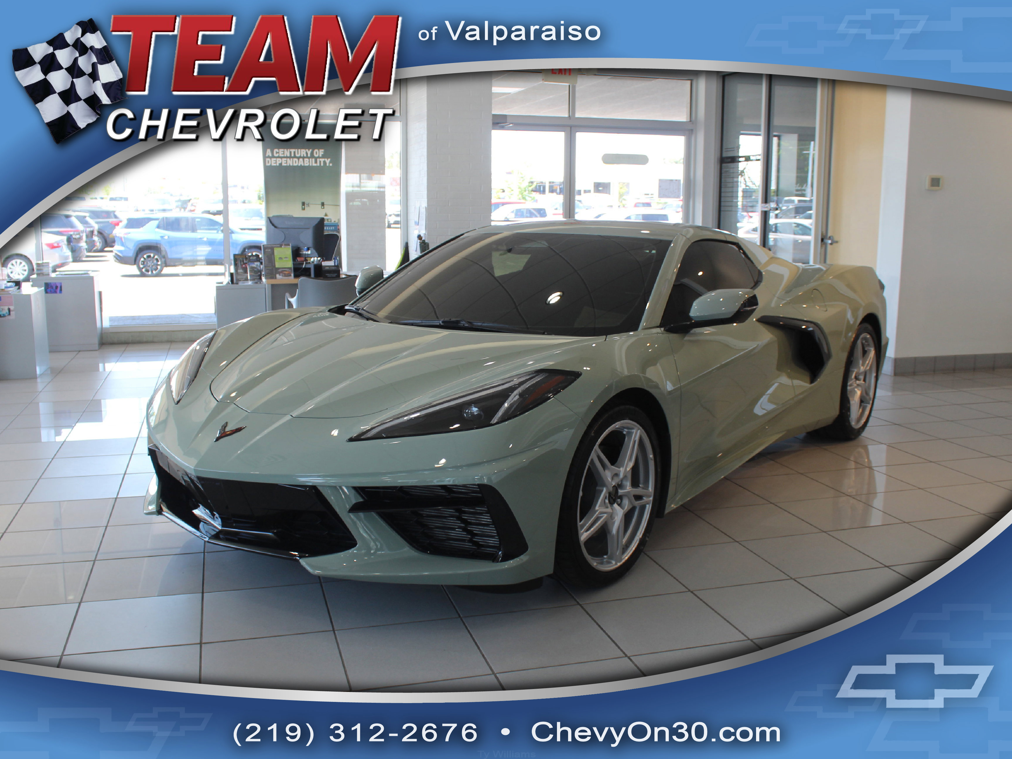 Used 2024 Chevrolet Corvette Stingray Convertible w/ 1LT RWD video 1