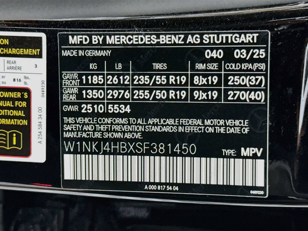 Certified 2025 Mercedes-Benz GLC 300 4MATIC image 33